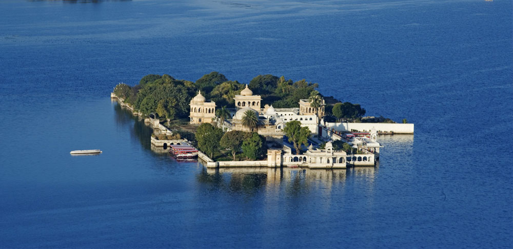 JAG MANDIR ISLAND