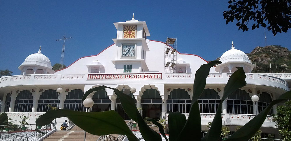 OM SHANTI BHAWAN, MOUNT ABU