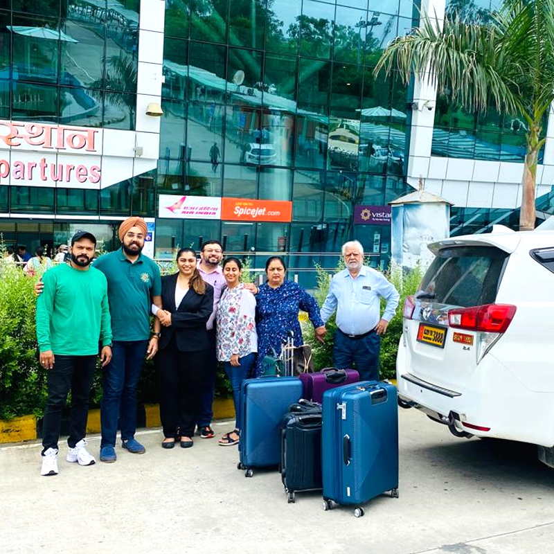 Udaipur Airport Pickup / Drop Taxi