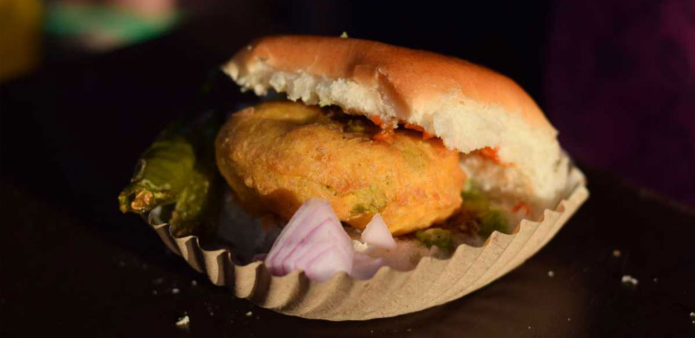 POORNIMA - VADA PAV